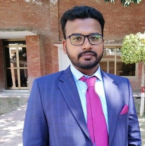 Sufyan Tariq, owner and founder of Mashhoori